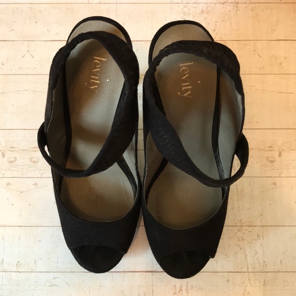 Levity Black Heels - Picture 4 of 6